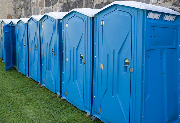 Best Deluxe Portable Toilet Rental  in Hutto, TX